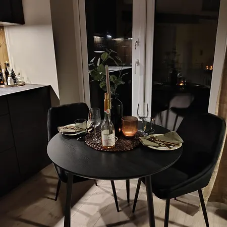 Comfort In Lone Only 20 Minutes Away From The Heart Of The City! Apartment Bergen