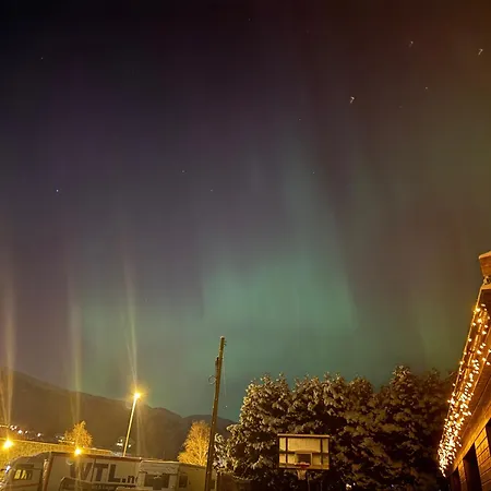 Comfort In Lone Only 20 Minutes Away From The Heart Of The City! Bergen