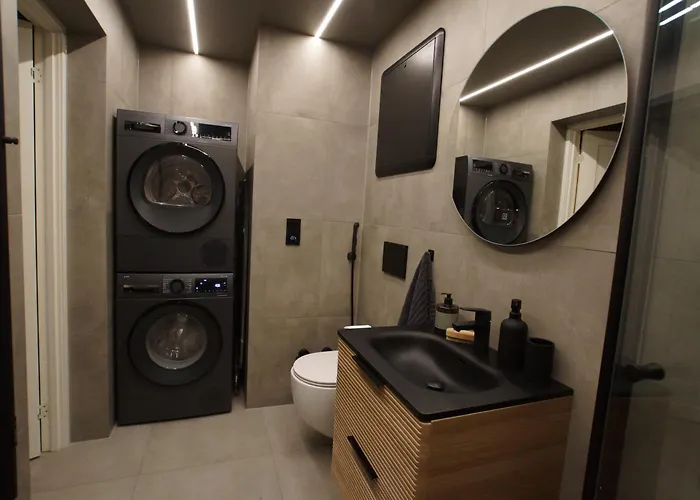 Comfort In Lone Only 20 Minutes Away From The Heart Of The City! Apartman