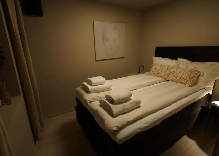 Apartment Comfort In Lone Only 20 Minutes Away From The Heart Of The City!