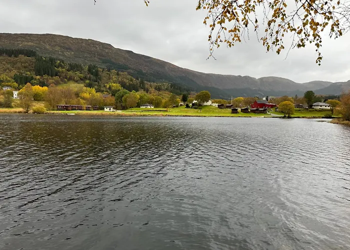 Comfort In Lone Only 20 Minutes Away From The Heart Of The City! Bergen